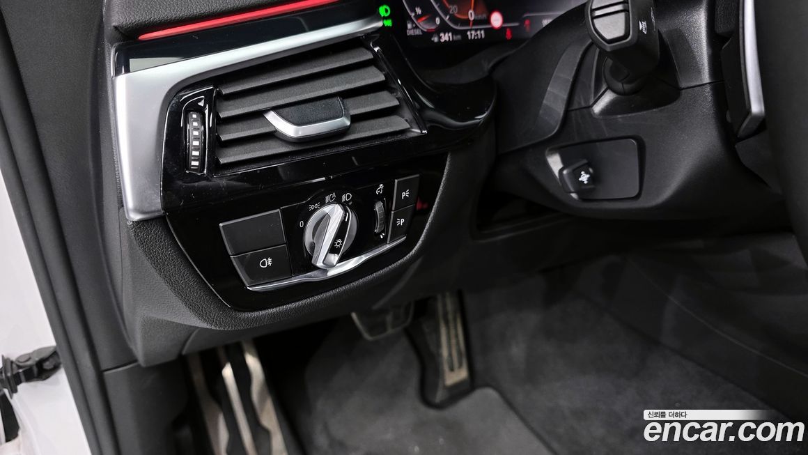 BMW Gran Turismo 2021