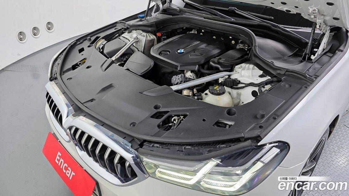 BMW Gran Turismo 2021