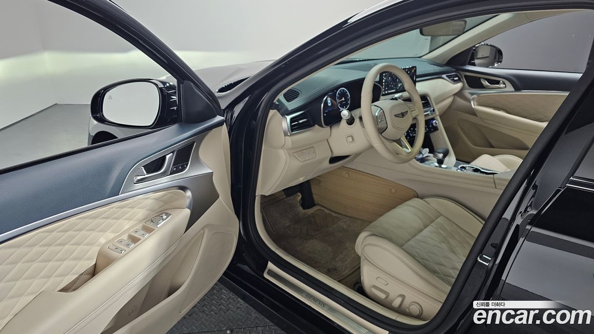 Genesis G70 2025