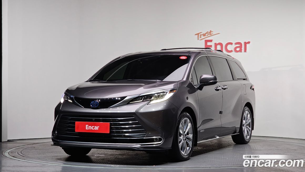 Toyota Sienna 2021