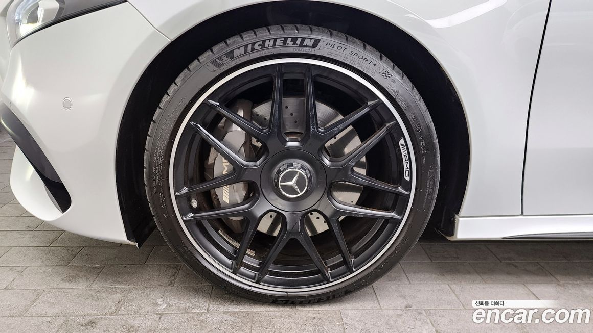 Mercedes-Benz A-Class 2023