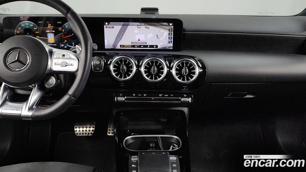 Mercedes-Benz A-Class 2023