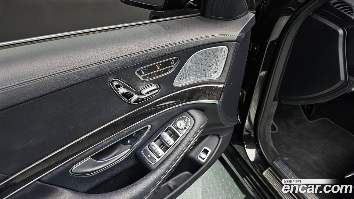 Mercedes-Benz S-Class 2019