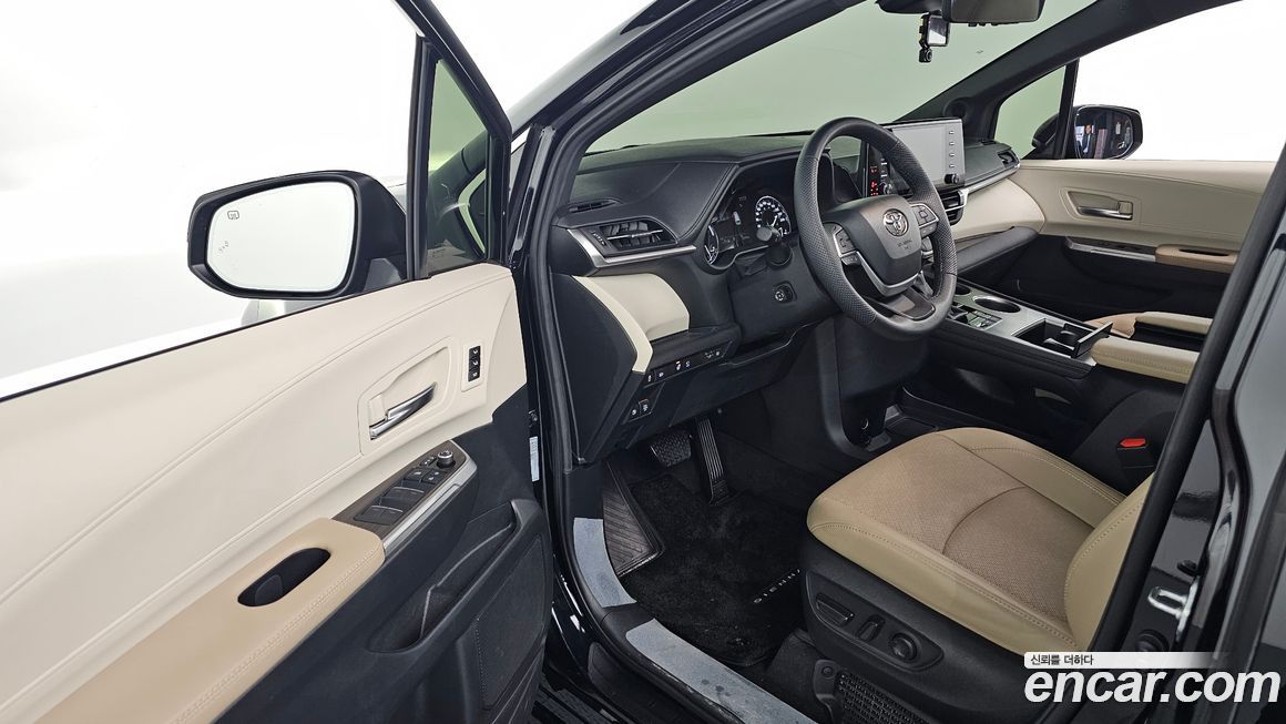 Toyota Sienna 2024