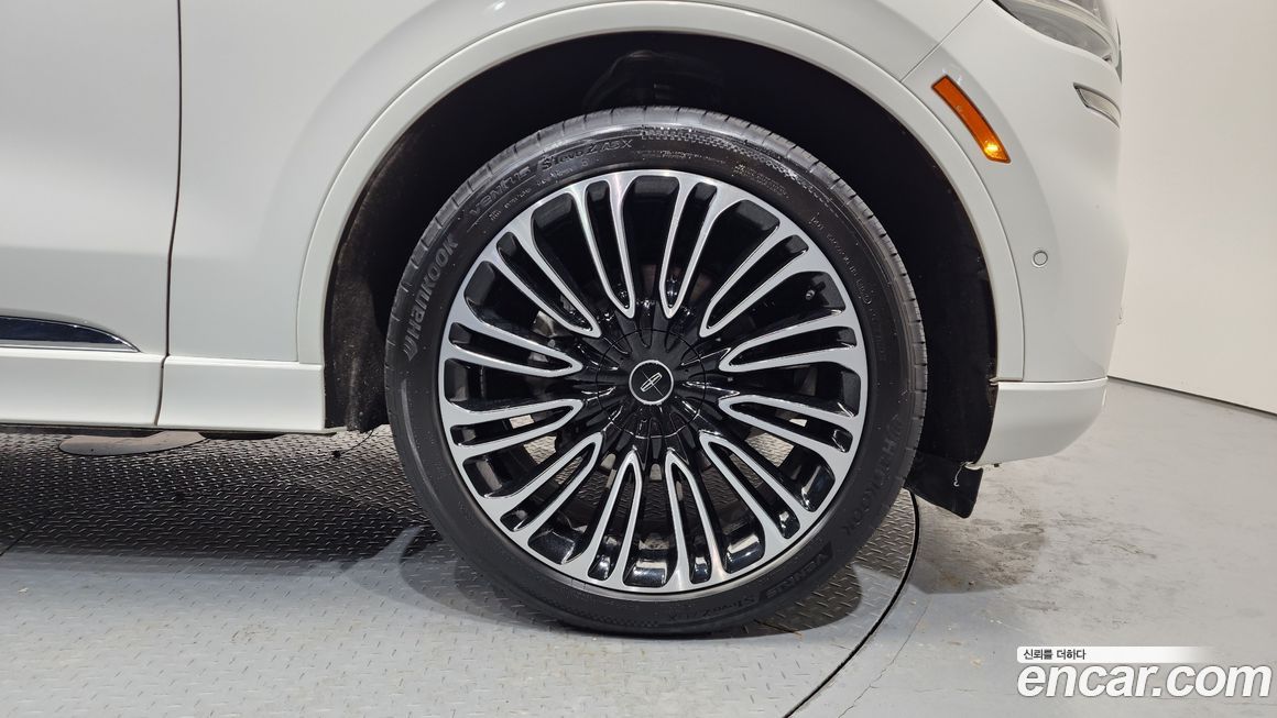 Lincoln Aviator 2023