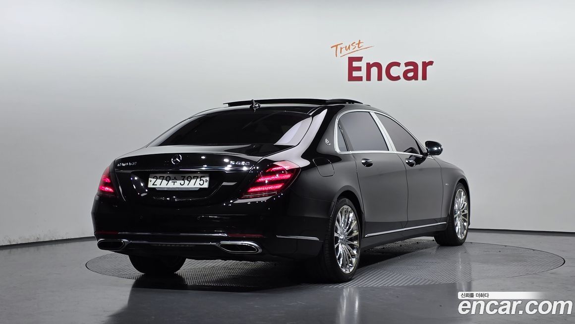 Mercedes-Benz S-Class 2018