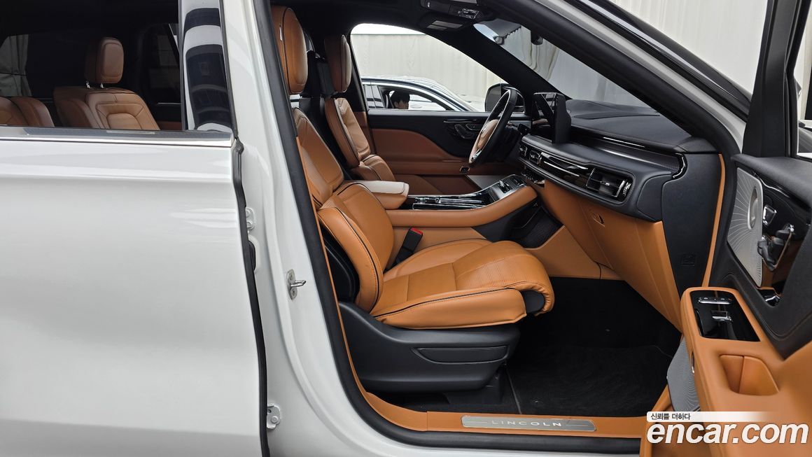 Lincoln Aviator 2025