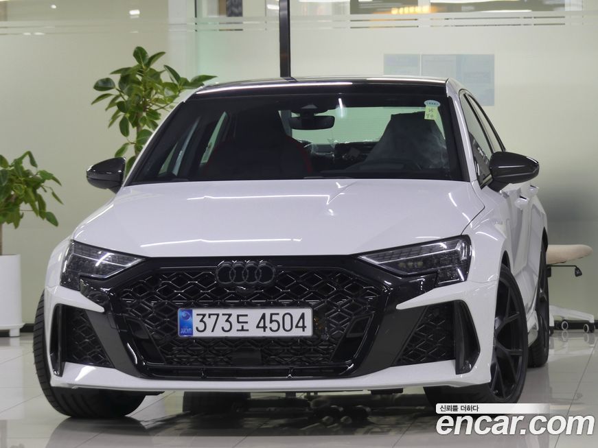 Audi RS3 2025