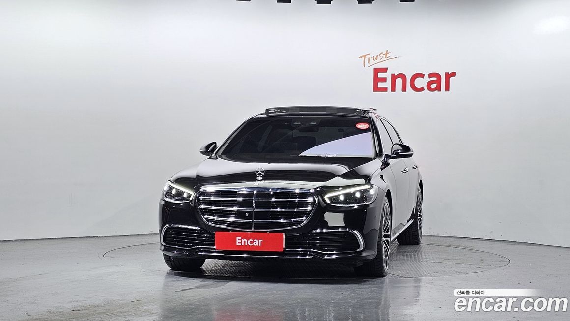 Mercedes-Benz S-Class 2021