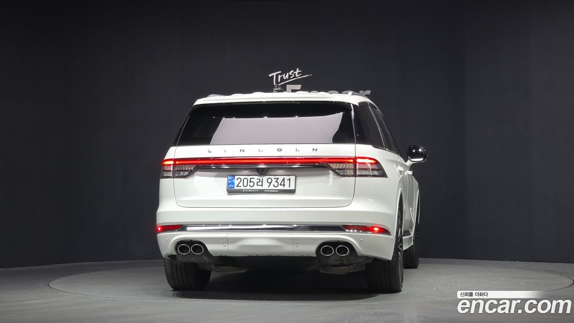 Lincoln Aviator 2025