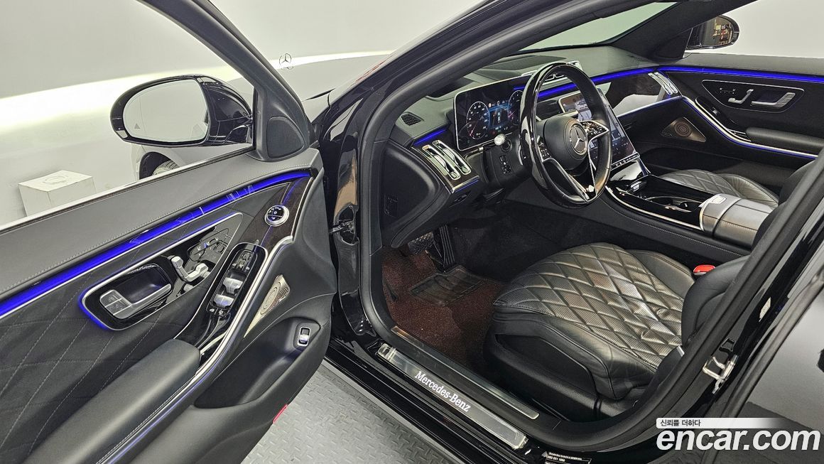 Mercedes-Benz S-Class 2021