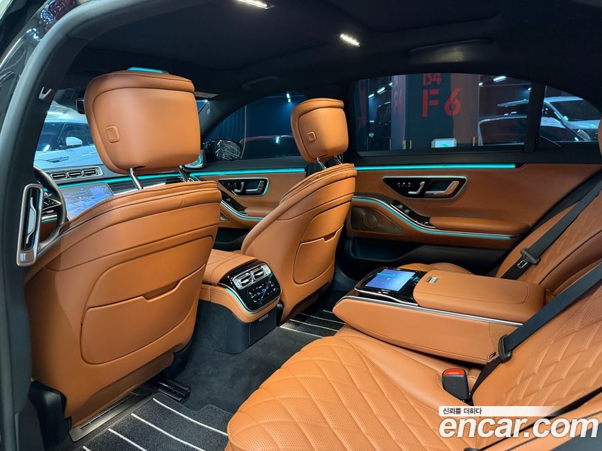 Mercedes-Benz S-Class 2023