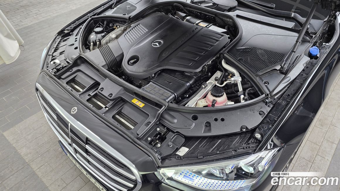 Mercedes-Benz S-Class 2022