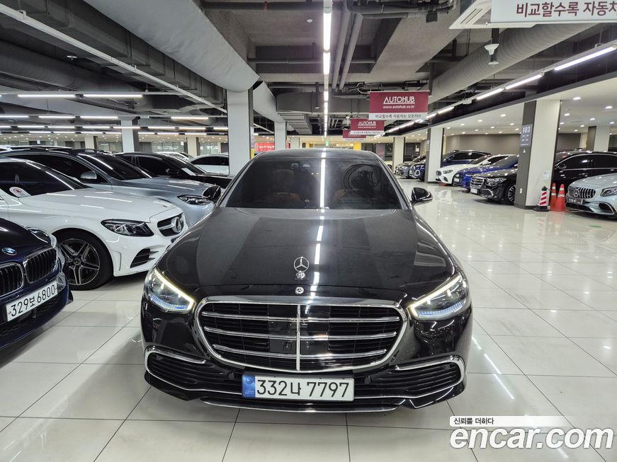 Mercedes-Benz S-Class 2023