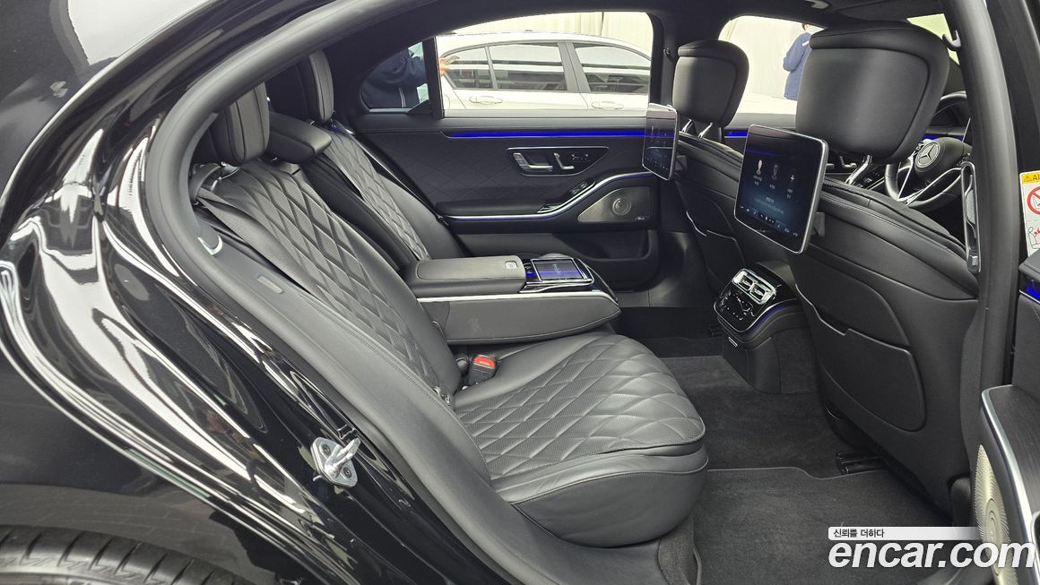 Mercedes-Benz S-Class 2022