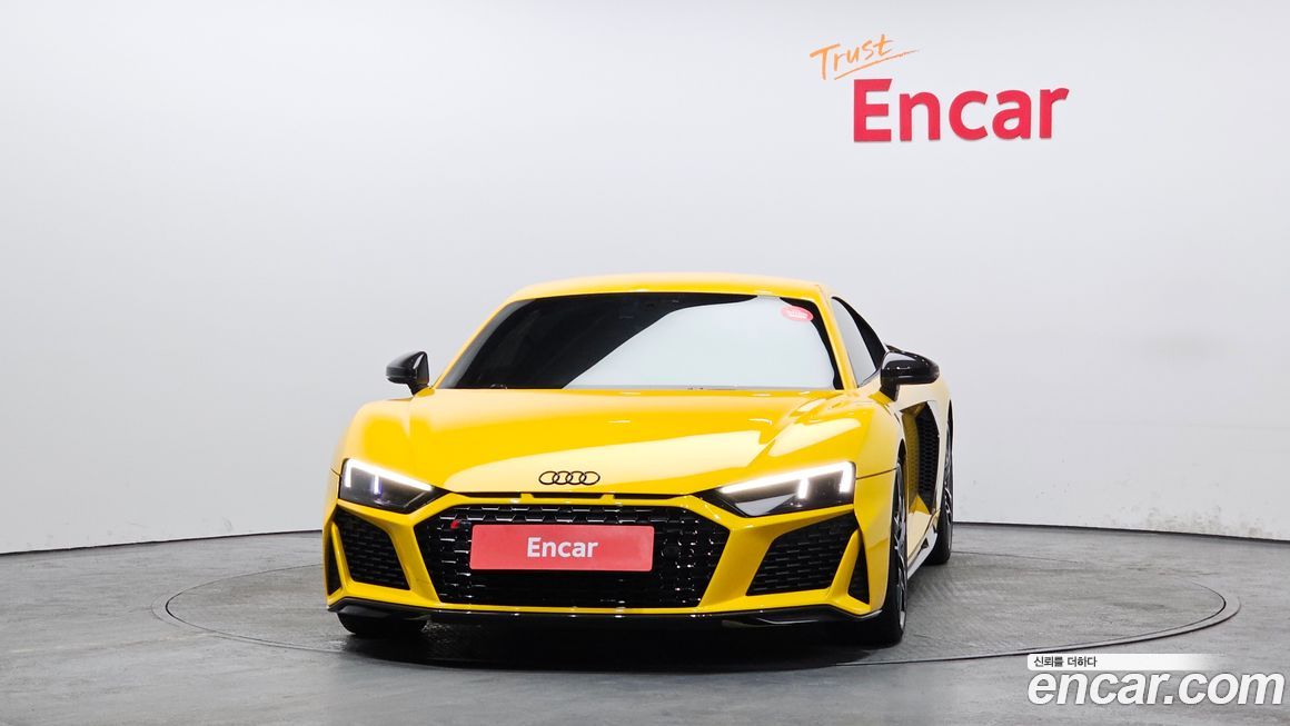 Audi R8 2021