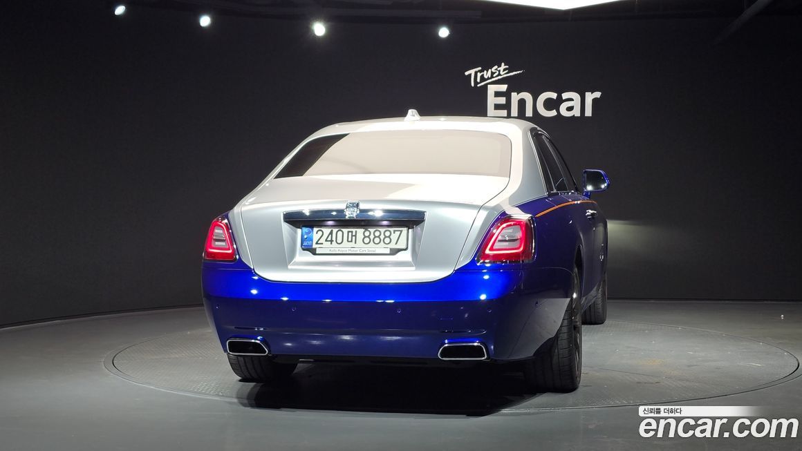 Rolls-Royce Ghost 2021