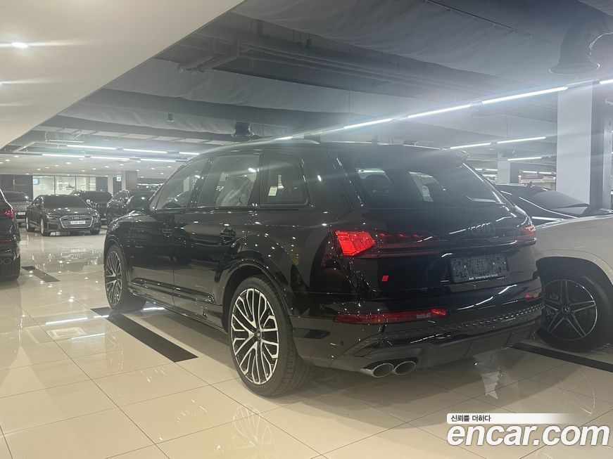 Audi SQ7 2026