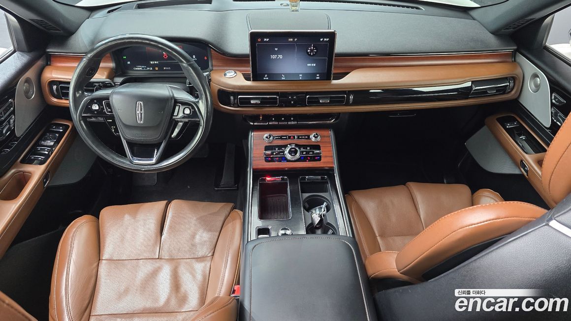 Lincoln Aviator 2021