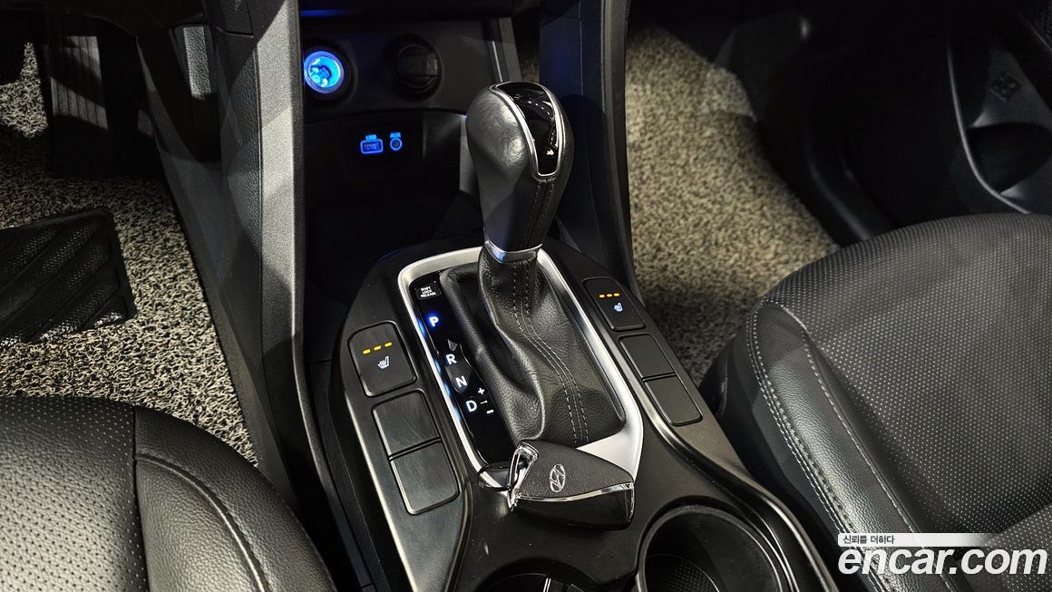 Hyundai Santafe 2016