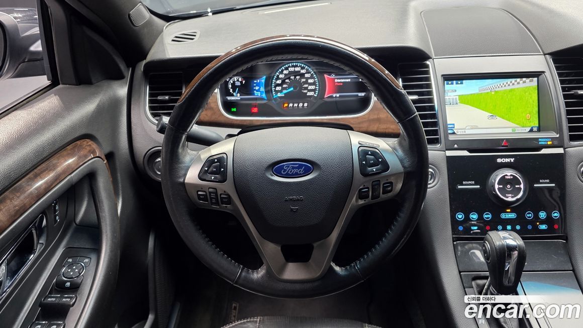 Ford Taurus 2014
