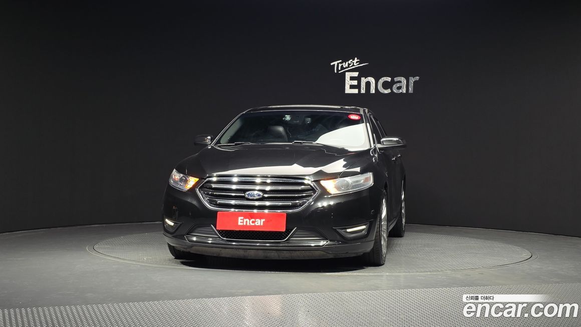 Ford Taurus 2014