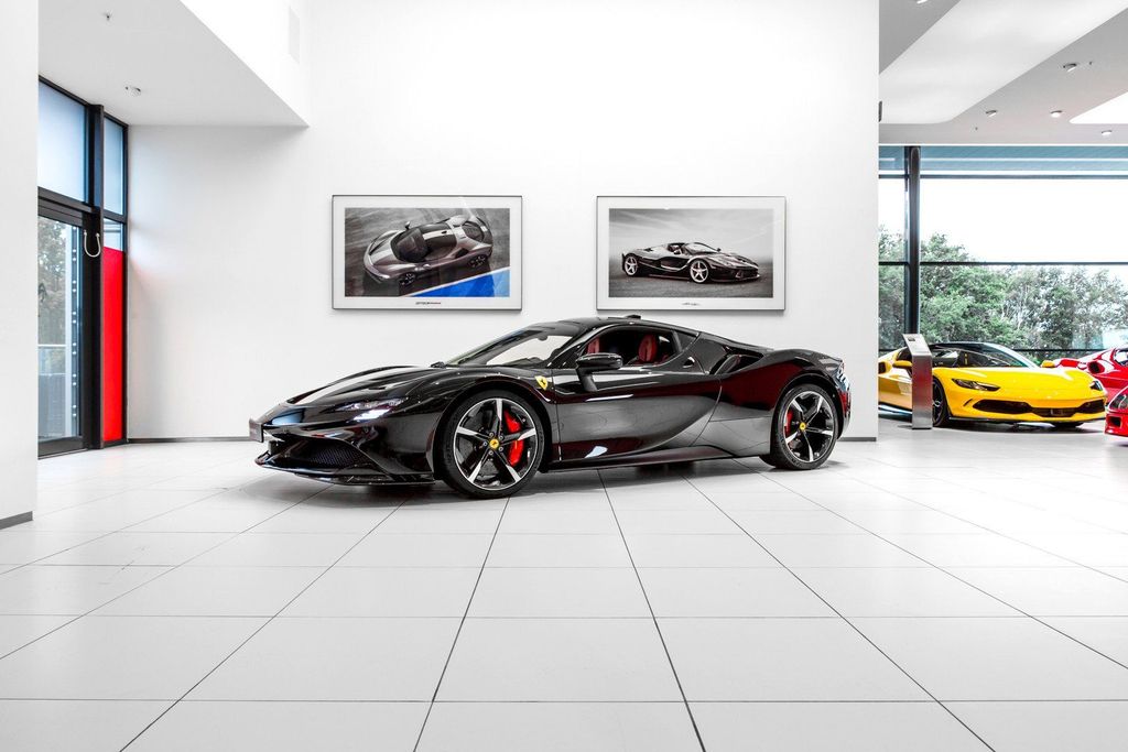 Ferrari SF90 2024