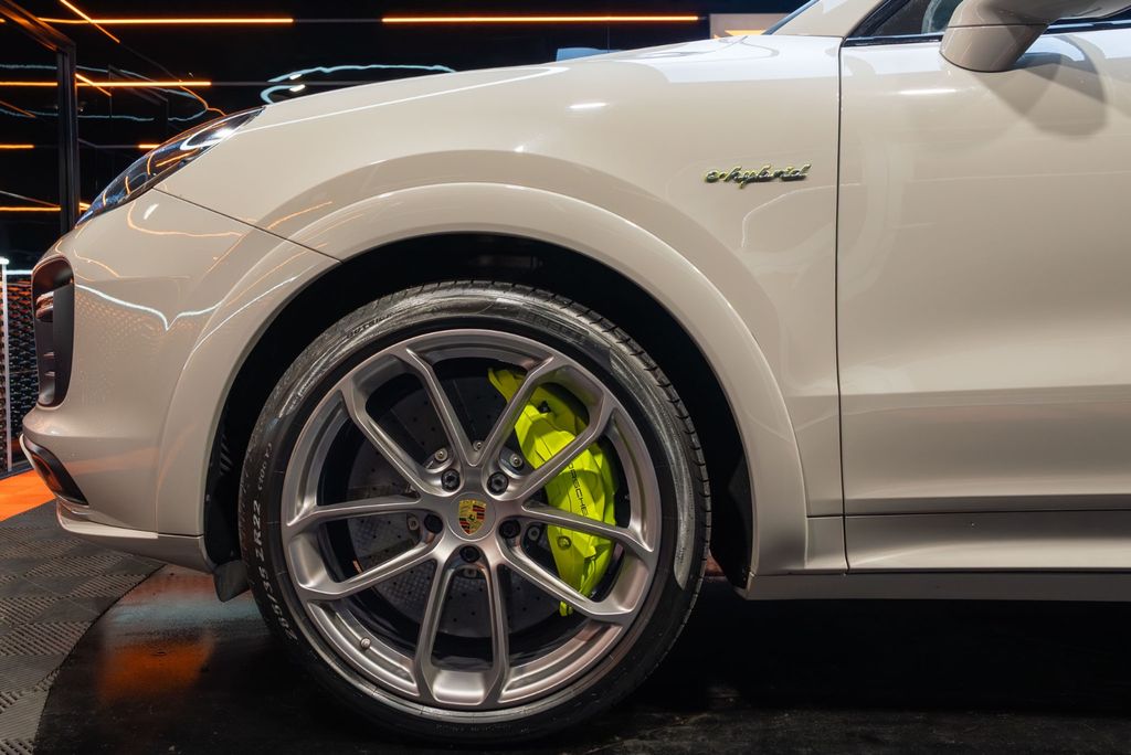 Porsche Cayenne 2019