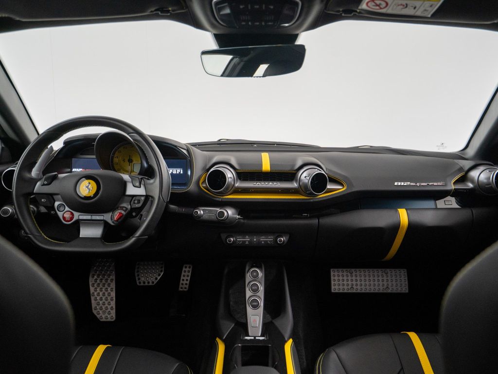 Ferrari 812 2020