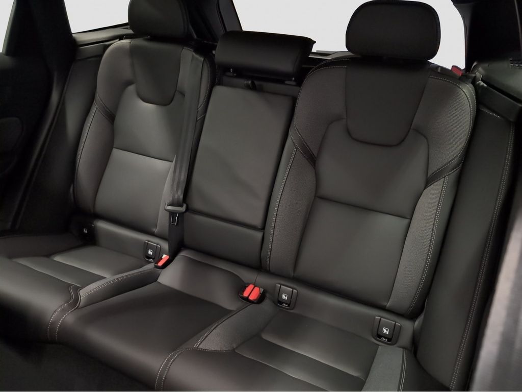 Volvo XC60 2026