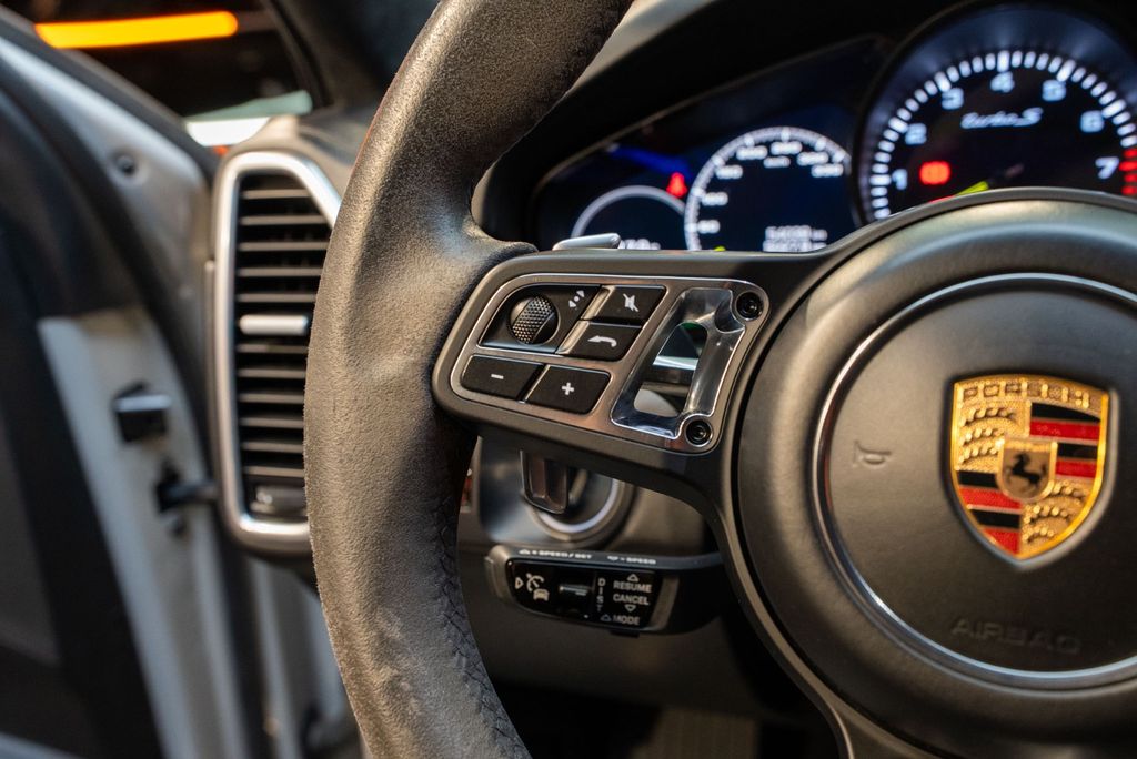 Porsche Cayenne 2019