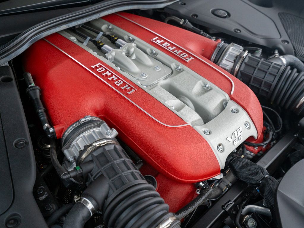 Ferrari 812 2020
