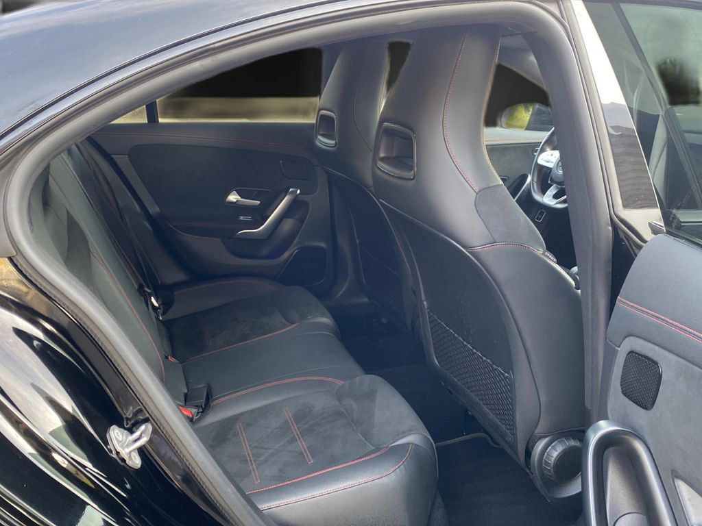 Mercedes-Benz CLA 250 2021