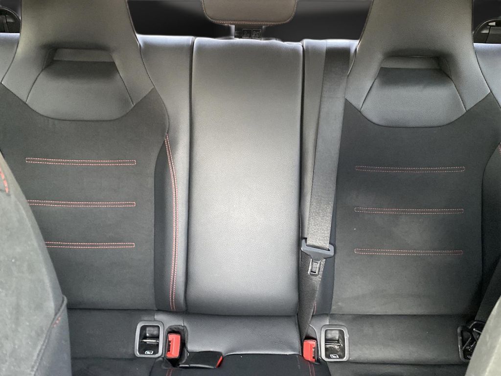 Mercedes-Benz CLA 250 2021