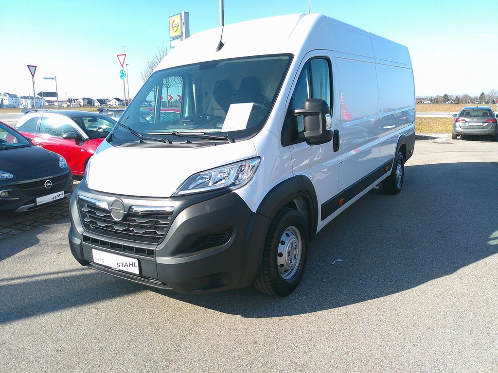 Opel Movano 2024