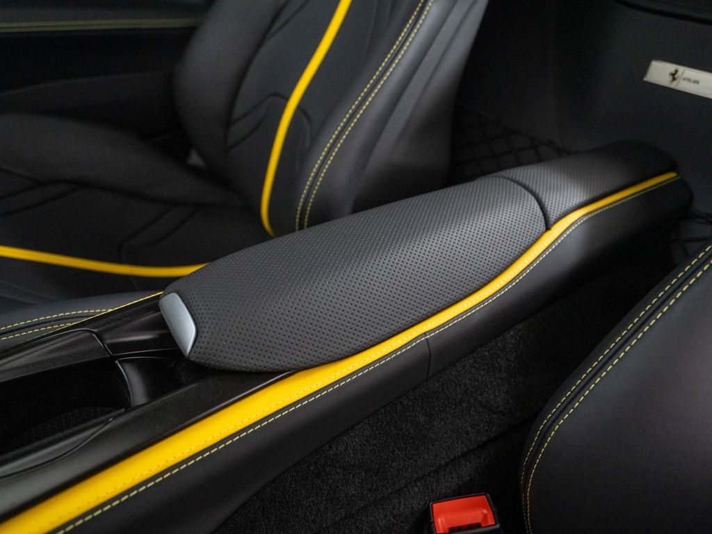 Ferrari 812 2020