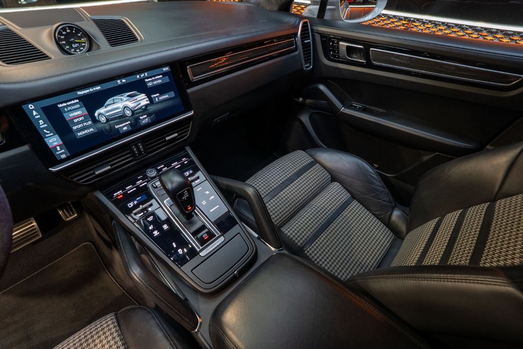 Porsche Cayenne 2019