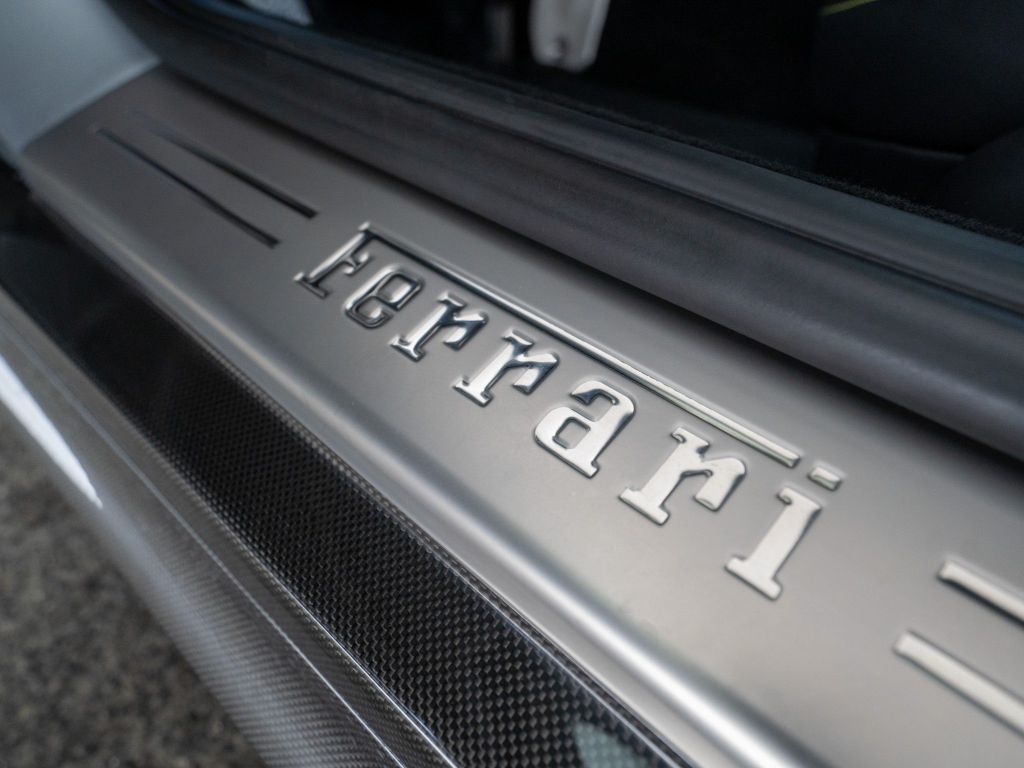 Ferrari 812 2020