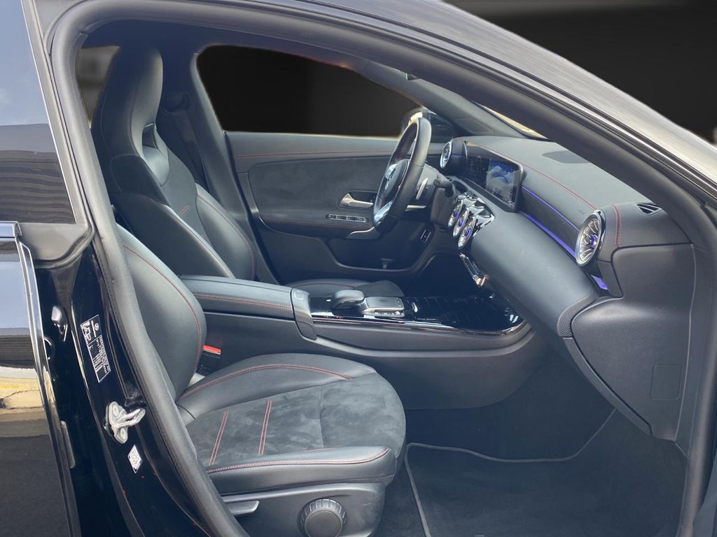 Mercedes-Benz CLA 250 2021