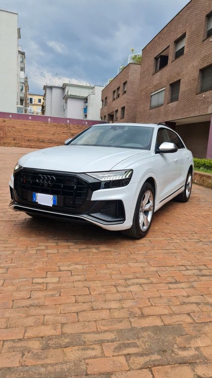 Audi Q8 2020