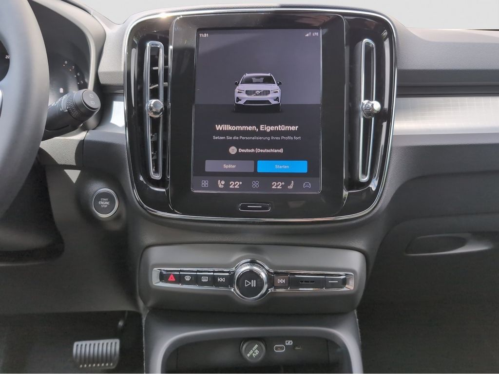 Volvo XC40 2026