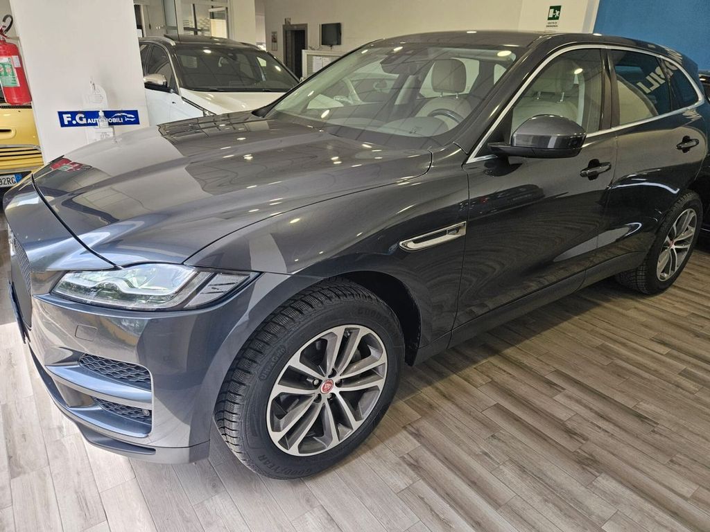 Jaguar F-Pace 2019