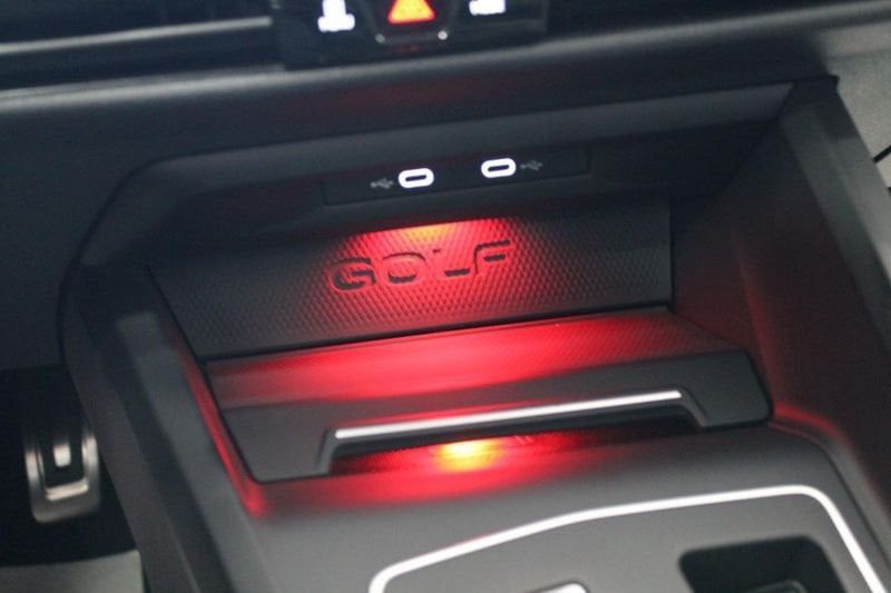 Volkswagen Golf 2021