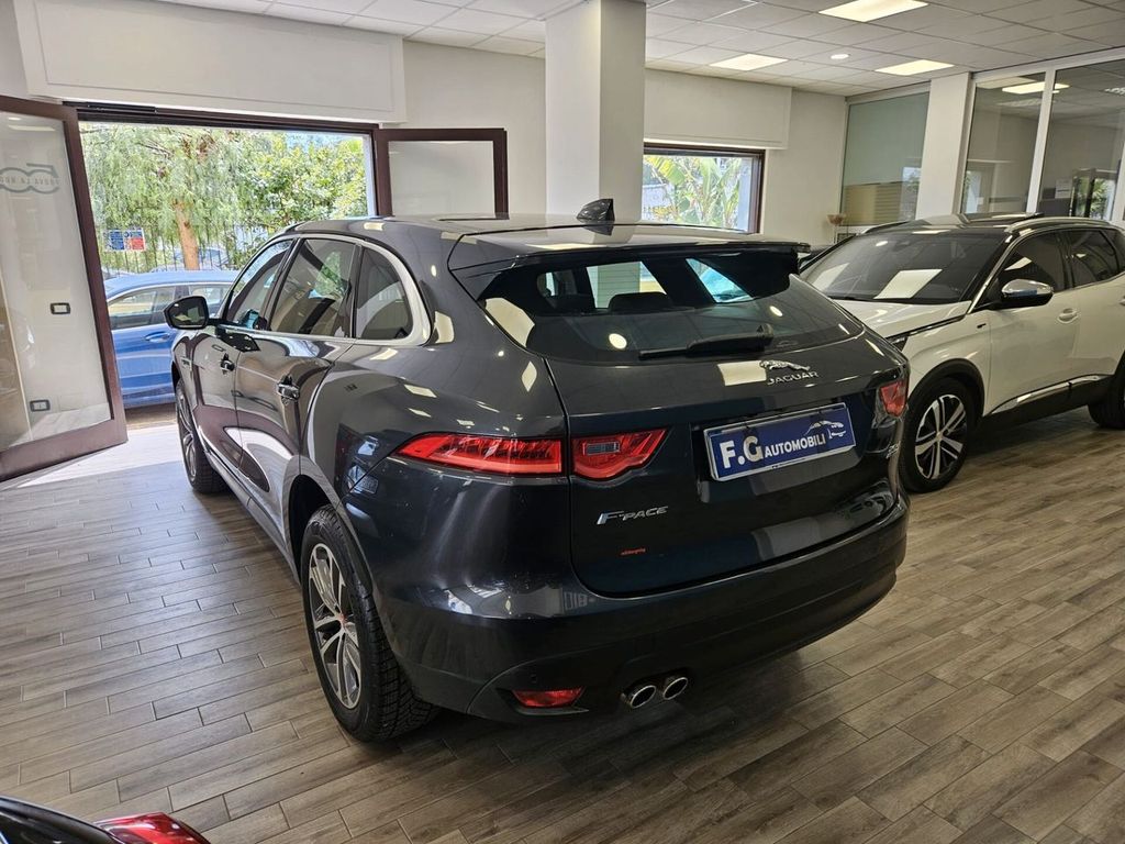 Jaguar F-Pace 2019