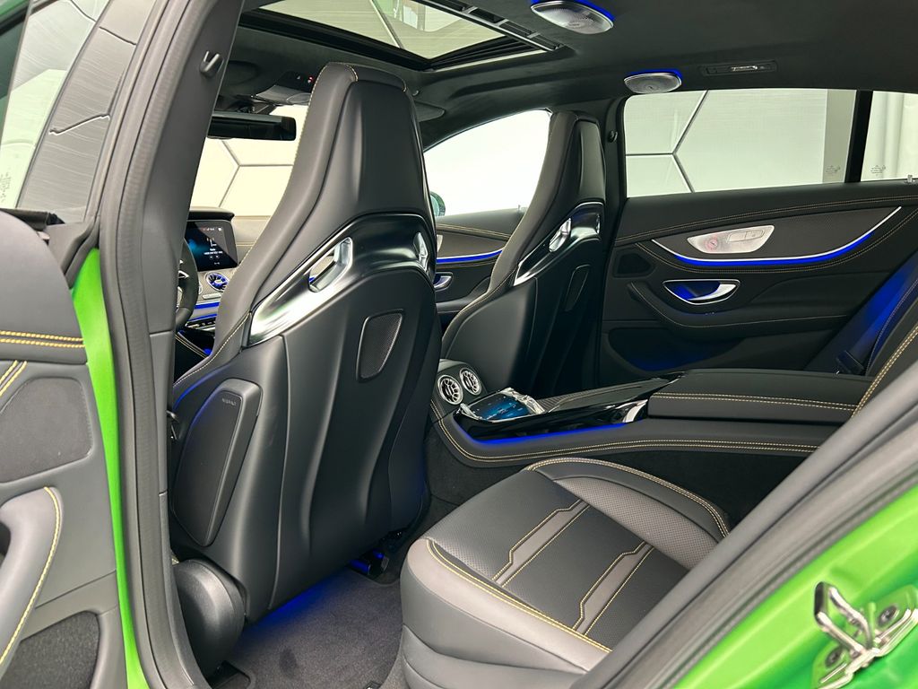 Mercedes-Benz AMG GT S 2023