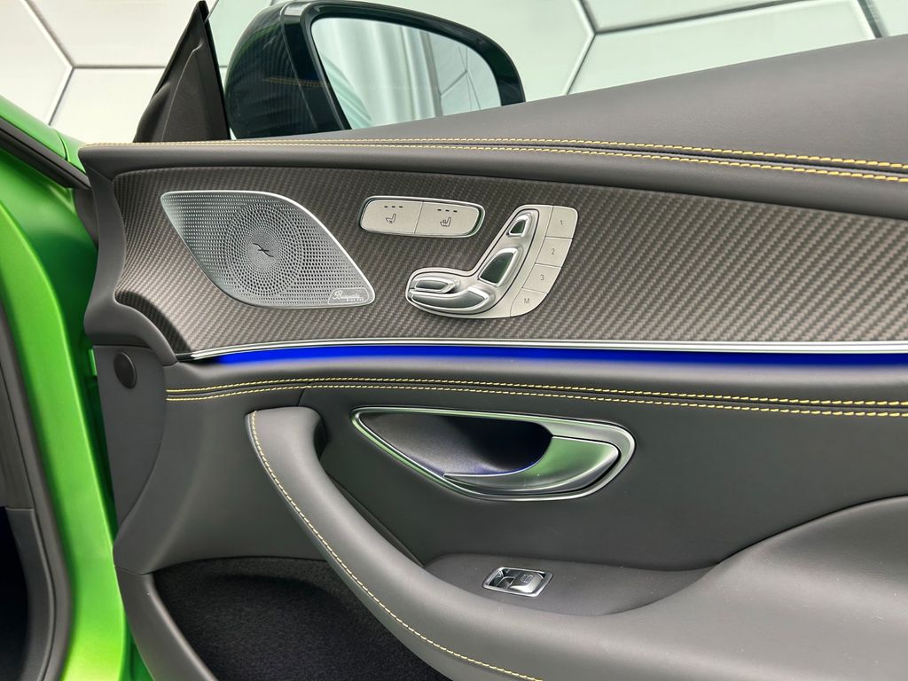 Mercedes-Benz AMG GT S 2023