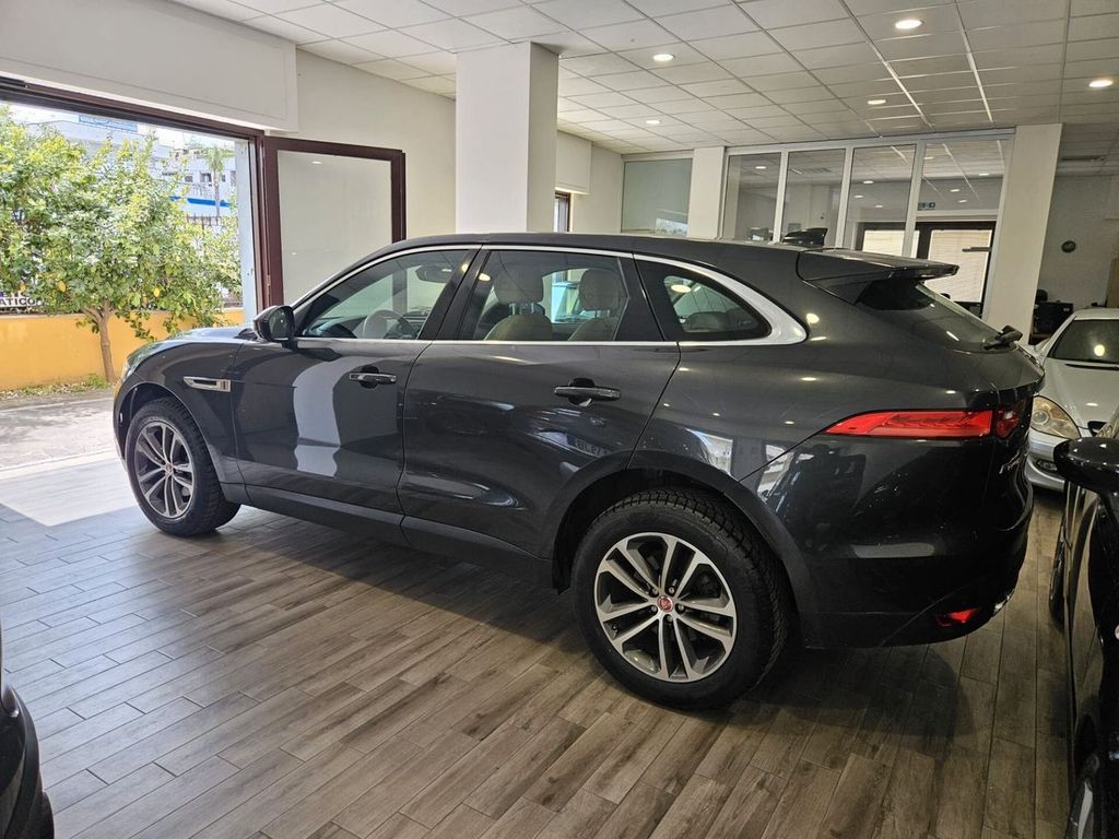 Jaguar F-Pace 2019