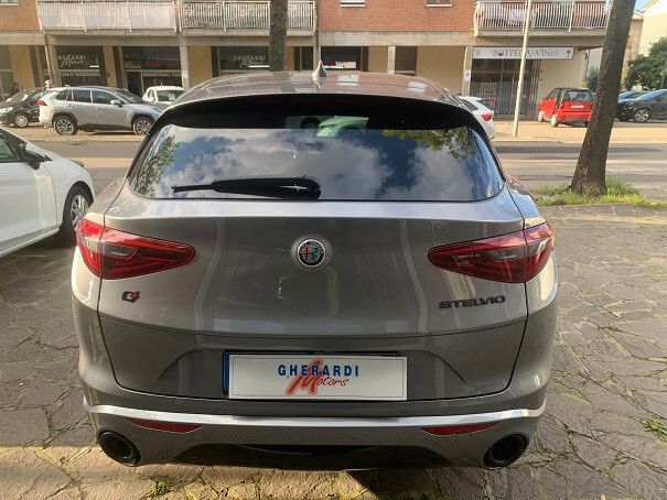 Alfa Romeo Stelvio 2020