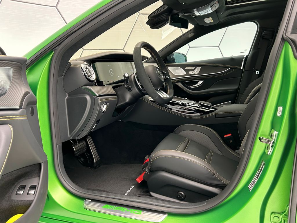 Mercedes-Benz AMG GT S 2023