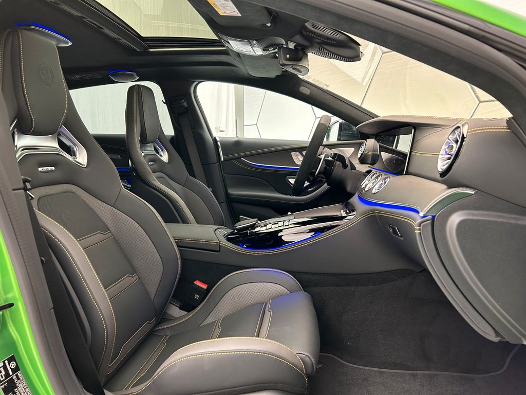 Mercedes-Benz AMG GT S 2023